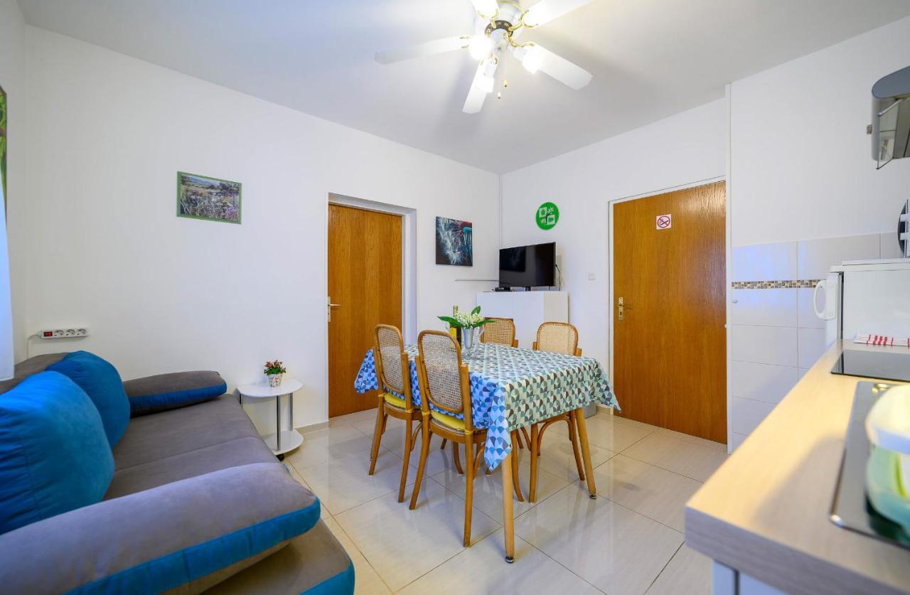 Stela Apartments Zablace Exterior photo
